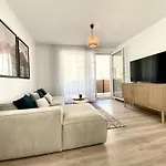 Urban Nest Apartament