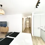 Apartament Urban Nest