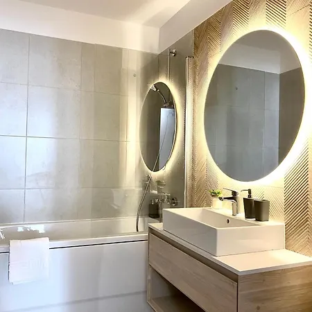 Apartament Urban Nest *